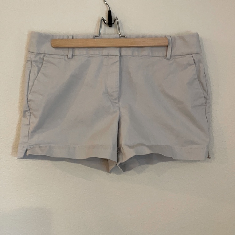 LOFT - Rivera short size 12 in taupe